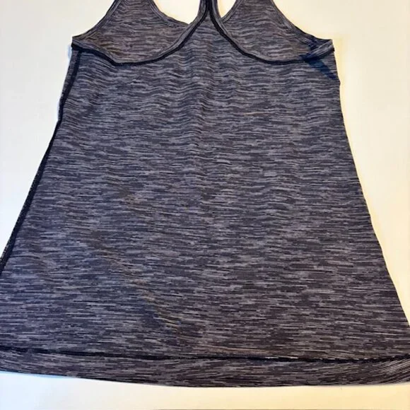Lululemon Swiftly Racer Back Tank - Size 12 - Picture 5 of 8